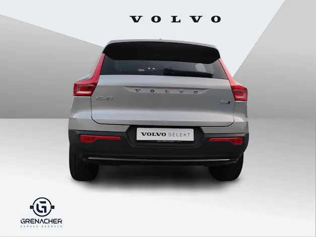 VOLVO XC40 2.0 B4 MH Plus Dark AWD