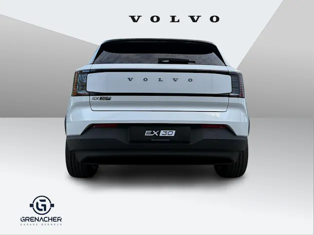 VOLVO EX30 P8 Plus AWD