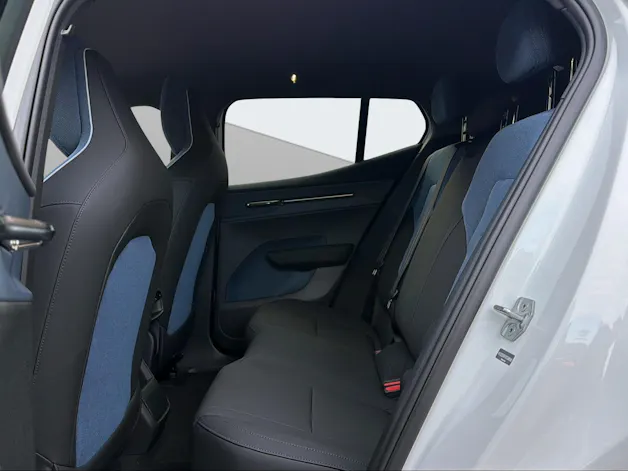 VOLVO EX30 P8 Plus AWD