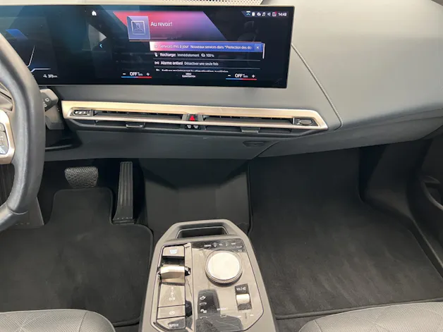 BMW iX xDrive40 (CH)🔋