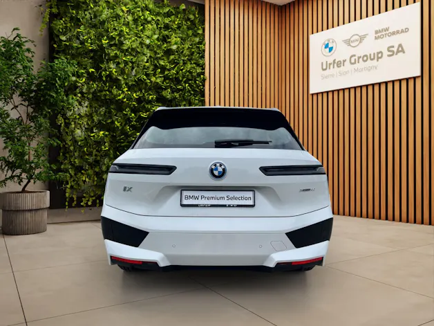 BMW iX xDrive40 (CH)π