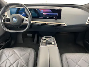 BMW iX xDrive40 (CH)🔋