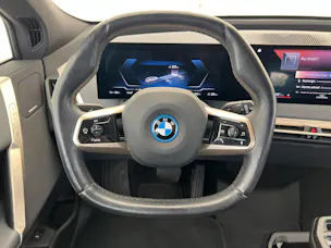 BMW iX xDrive40 (CH)🔋
