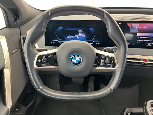BMW iX xDrive40 (CH)π