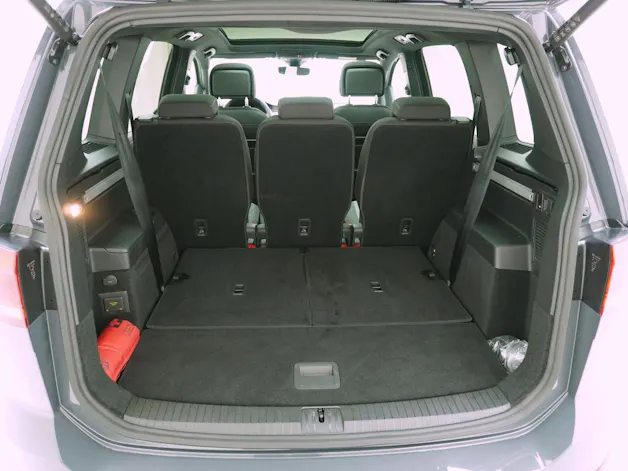 VW Touran 1.5 TSI DSG R-Line Black Style