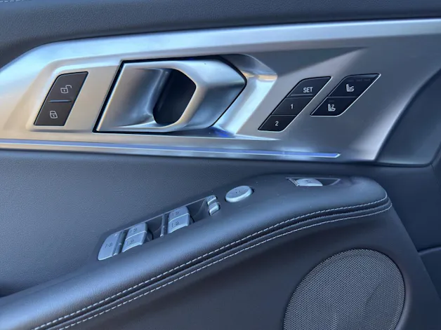 BMW XM G09 50e Plug-in Hybrid