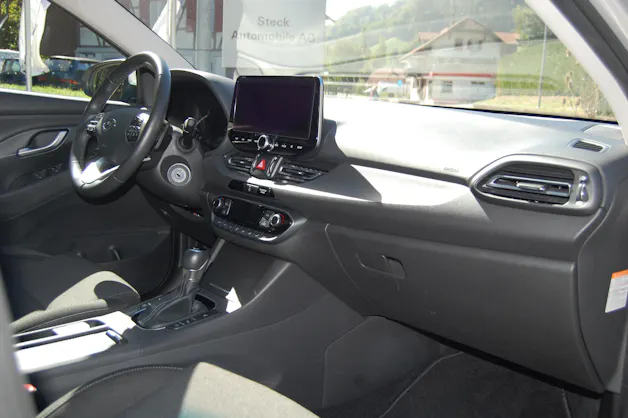 HYUNDAI i30 Wagon 1.5 T-GDi Amplia