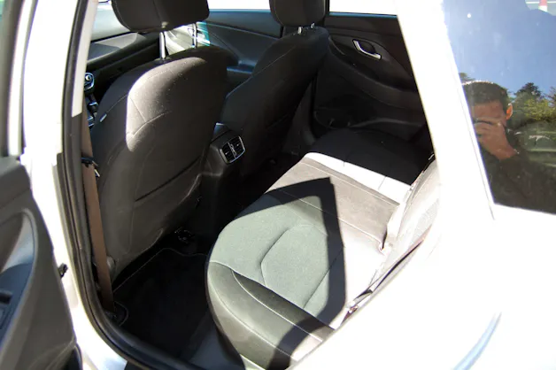 HYUNDAI i30 Wagon 1.5 T-GDi Amplia