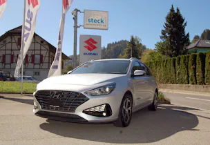 HYUNDAI i30 Wagon 1.5 T-GDi Amplia