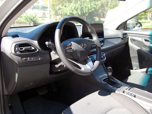 HYUNDAI i30 Wagon 1.5 T-GDi Amplia