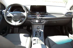 HYUNDAI i30 Wagon 1.5 T-GDi Amplia