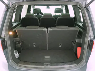 VW Touran 1.5 TSI DSG R-Line Black Style