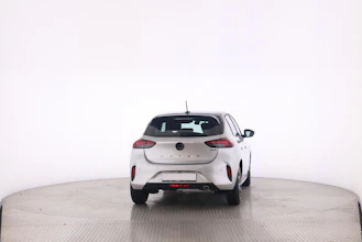 https://vehicle.imgix.net/4486256/095832e7-bbda-4c94-a596-c0068ae5f767.jpg
