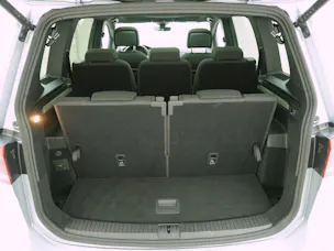 VW Touran 1.5 TSI DSG R-Line Black Style