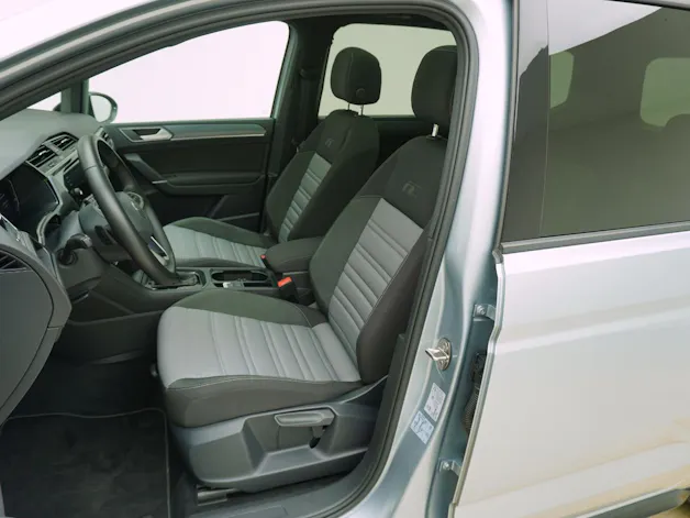 VW Touran 1.5 TSI DSG R-Line Black Style
