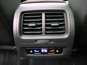 VW Touran 1.5 TSI DSG R-Line Black Style