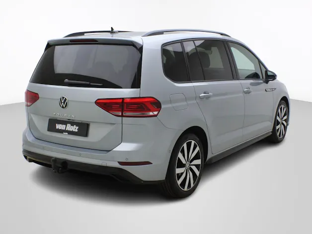 VW Touran 1.5 TSI DSG R-Line Black Style