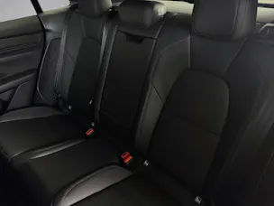 PORSCHE Macan Turbo