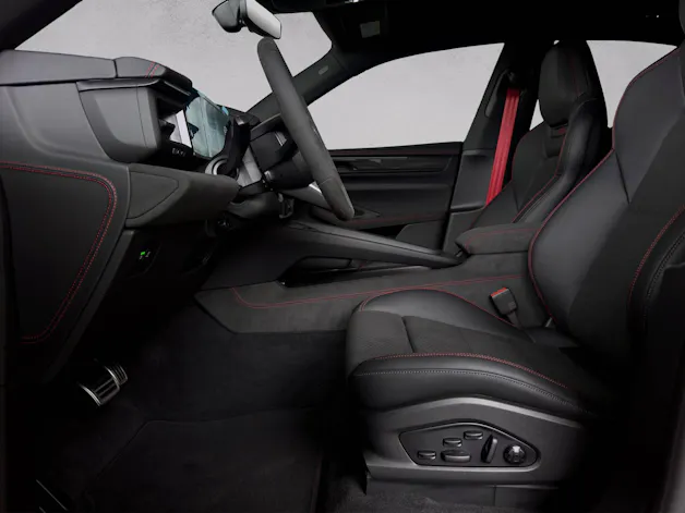 PORSCHE Macan GTS