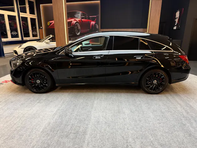 MERCEDES-BENZ CLA-Klasse X117 Shooting Brake CLA 200 d