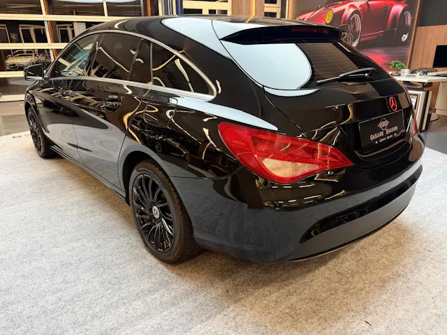 MERCEDES-BENZ CLA-Klasse X117 Shooting Brake CLA 200 d
