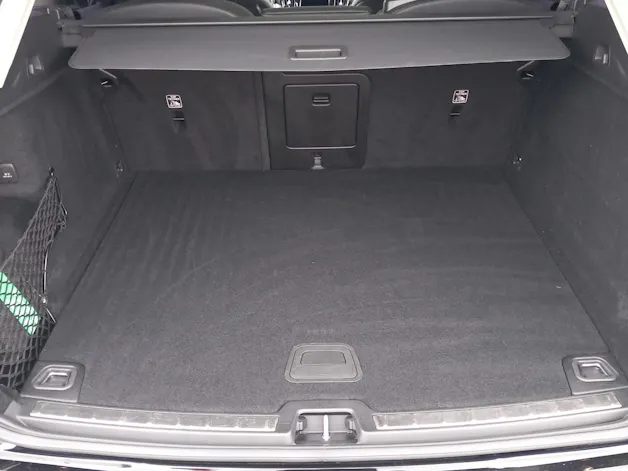 VOLVO XC60 2.0 B5 MH Plus Dark AWD