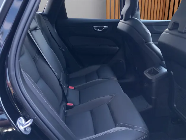 VOLVO XC60 2.0 T8 TE Black Edition eAWD