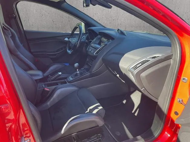 FORD Focus 2.3 EcoB RS+ Race Red Edition