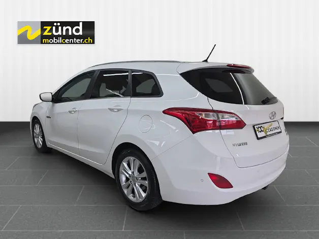 HYUNDAI i30 Wagon 1.6 GDi Premium