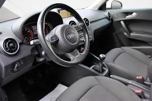 AUDI A1 Sportback 1.4 TFSI Sport S-LINE