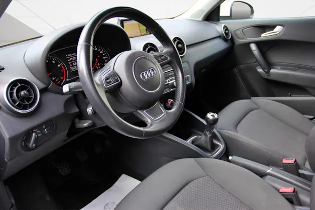 AUDI A1 Sportback 1.4 TFSI Sport S-LINE