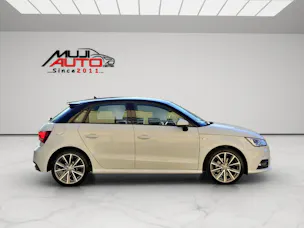 AUDI A1 Sportback 1.4 TFSI Sport S-LINE