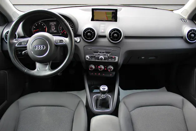AUDI A1 Sportback 1.4 TFSI Sport S-LINE