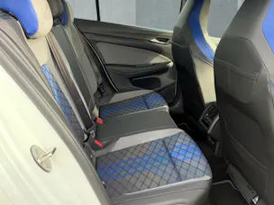 VW Golf 2.0 TSI R DSG 4Motion R Performance