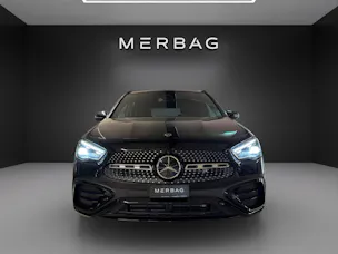 MERCEDES-BENZ GLA 250 4MATIC Swiss Star