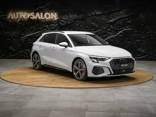 AUDI A3 Sportback 45 TFSI e S line S-tronic *CH Fahrzeug*Fahrerassistent*