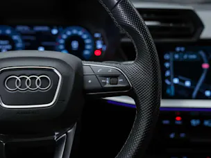 AUDI A3 Sportback 45 TFSI e S line S-tronic *CH Fahrzeug*Fahrerassistent*