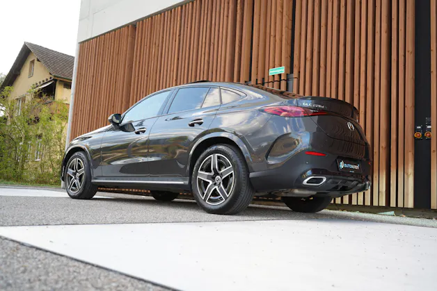 MERCEDES-BENZ GLC COUPÉ 220 D 4MATIC AMG LINE PLUS 9G-TRONIC l 197 PS