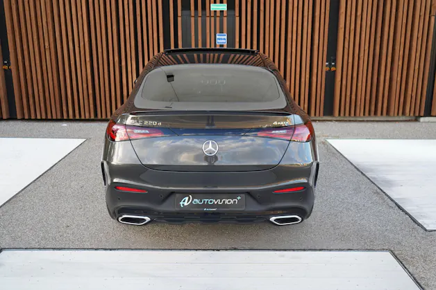 MERCEDES-BENZ GLC COUPÉ 220 D 4MATIC AMG LINE PLUS 9G-TRONIC l 197 PS