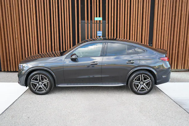 MERCEDES-BENZ GLC COUPÉ 220 D 4MATIC AMG LINE PLUS 9G-TRONIC l 197 PS
