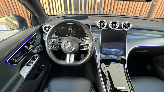 MERCEDES-BENZ GLC COUPÉ 220 D 4MATIC AMG LINE PLUS 9G-TRONIC l 197 PS