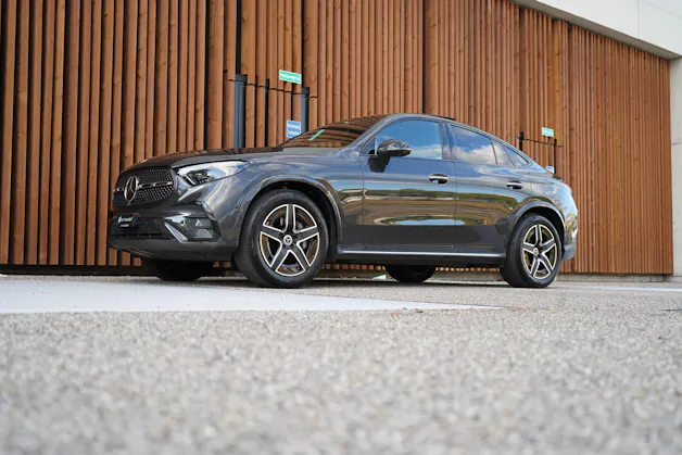 MERCEDES-BENZ GLC COUPÉ 220 D 4MATIC AMG LINE PLUS 9G-TRONIC l 197 PS