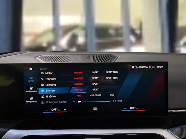 BMW M4 Cabrio Competition M xDrive Portimo Blau Metallic