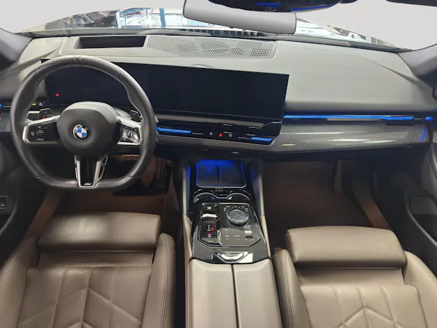 BMW 520i sDrive 48V Touring M Sport Steptronic