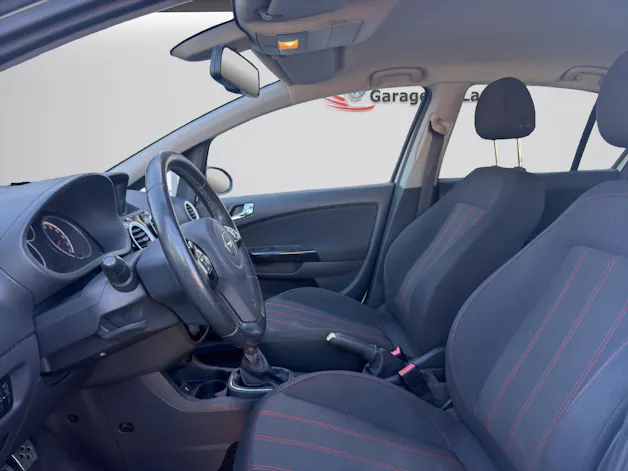 OPEL Corsa 1.4 TP Color Edition