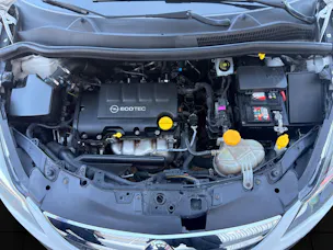 OPEL Corsa 1.4 TP Color Edition