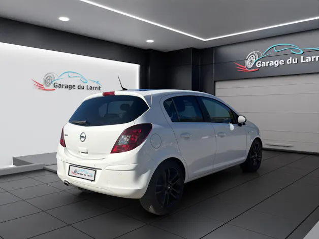 OPEL Corsa 1.4 TP Color Edition