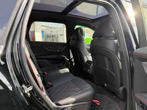 AUDI Q7 SUV TDI quattro 220 kW