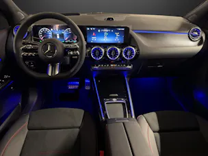 MERCEDES-BENZ GLA 200 Night Star