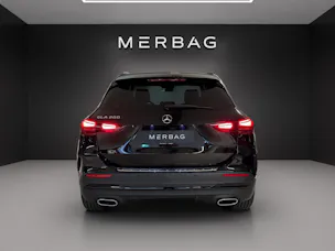 MERCEDES-BENZ GLA 200 Night Star